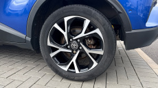 Toyota C-HR 1.8 Hybrid Design 5dr CVT Hybrid Hatchback